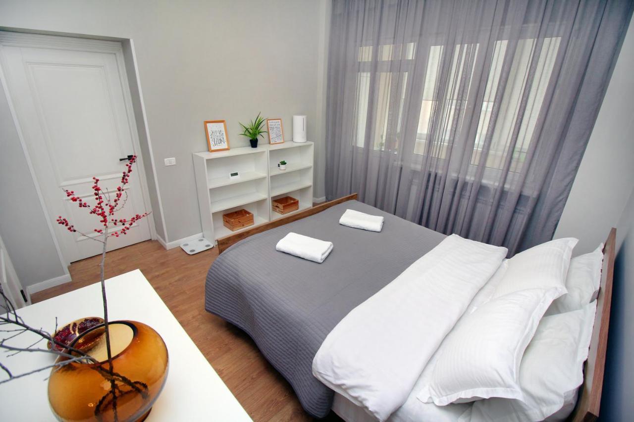 Perfect Spacious Apartment 356 Almaty Extérieur photo